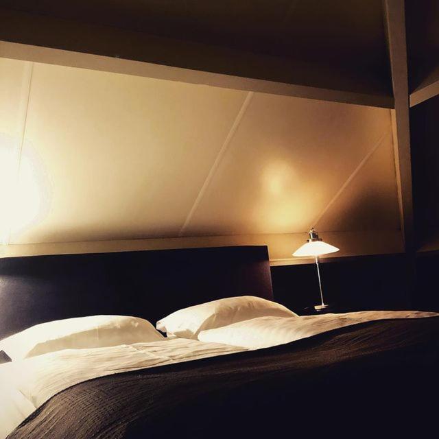 Bed And Breakfast De Biesbosch - In 'T Riet Drimmelen Εξωτερικό φωτογραφία
