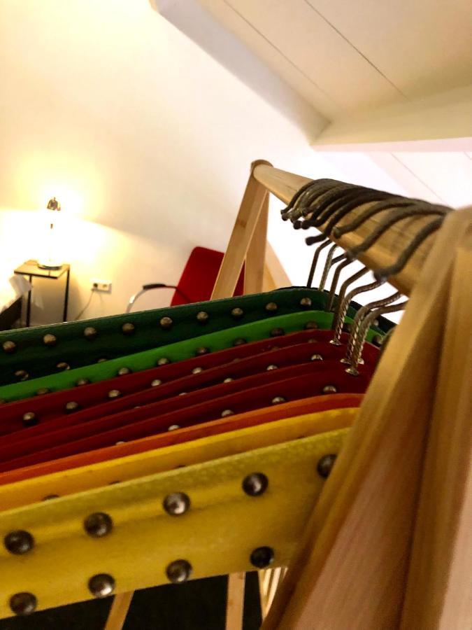Bed And Breakfast De Biesbosch - In 'T Riet Drimmelen Εξωτερικό φωτογραφία