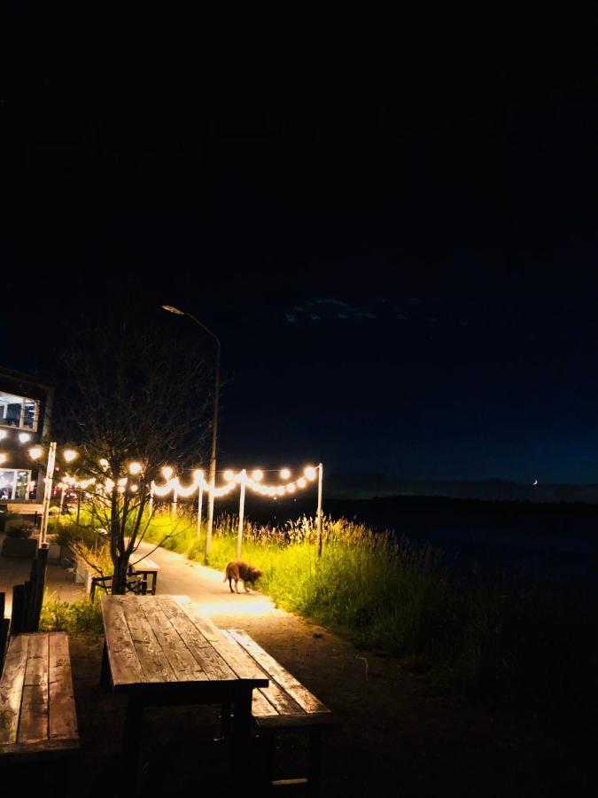 Bed And Breakfast De Biesbosch - In 'T Riet Drimmelen Εξωτερικό φωτογραφία